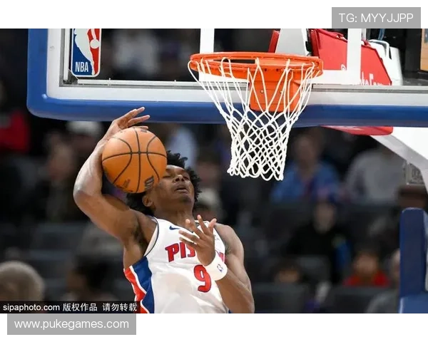 杜伦坎宁安挡拆组合成活塞进攻引擎，胜率预测超60%